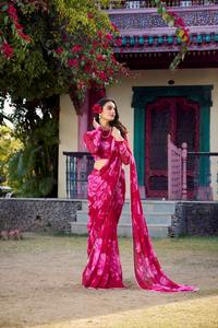 Última colección de Sari de gasa con borde de encaje floral y Perla inspirado en la moda india y pakistaní - Product Image 6