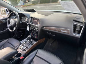 Audi Q5 Híbrido 2.0T quattro Prestige 2014 Usado, Volante a la Izquierda - Product Image 4