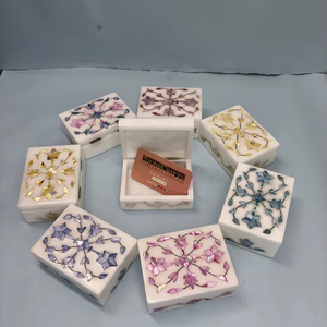 Cajas de joyería de mármol al por mayor en colores surtidos | Almacenamiento de incrustaciones de piedra hechas a mano para anillos, pendientes y accesorios - Product Image 4