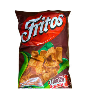 Satisface tus antojos, sumérgete en el mundo de las ricas papas fritas Fritos, la fusión de maíz, un viaje a un placer delicioso. - Product Image 3