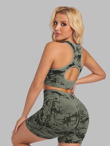 Ensemble de yoga sans couture pour femmes, vente en gros personnalisée, soutien-gorge de sport et short à taille élastique, vêtements de fitness en polyester de haute qualité - Product Image 4