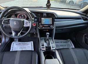 Honda Civic Sport 2021, Bien Cuidado y Limpio - Product Image 3