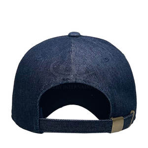 Casquettes de sport respirantes et confortables en polyester/coton de haute qualité, faible MOQ, nouvelle arrivée, prix abordable, fabriquées au Pakistan - Product Image 4