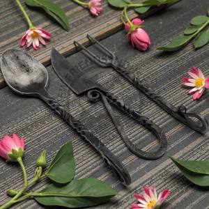 Nuevo Juego de Cubiertos Vikingos, Juego de Utensilios de Hierro Forjado a Mano, Diseño Trenzado, Juego de Cubiertos Medievales para Comer - Product Image 3