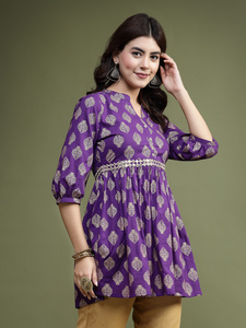 Magnifiques ensembles de tuniques longues et de kurtis courts en pur coton violet, imprimés à la main avec motifs dorés, col mandarin, coupe trapèze, prix d'usine en gros - Product Image 4