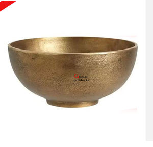 Cuenco de ramadán de aluminio y metal con acabado dorado de última moda para restaurante y bar de hotel - Product Image 1