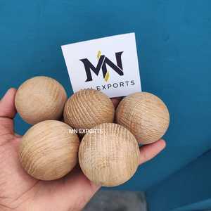 Artesanías de alta calidad en madera de roble por MN EXPORTS - Product Image 6