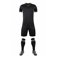 Camiseta de Fútbol Personalizable al por Mayor para Hombre, Cuello en V, 100% Poliéster, Secado Rápido, Transpirable, Manga Corta
