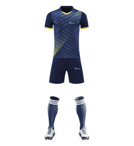 Nouvel uniforme de football élégant, vente chaude, uniforme de football respirant, ensemble d'uniformes de football, vêtements de football personnalisés, football personnalisé - Product Image 2
