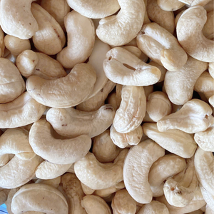 เม็ดมะม่วงหิมพานต์เม็ดมะม่วงหิมพานต์จากเวียดนาม - Product Image 1