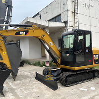 Excavatrice sur chenilles compacte Caterpillar CAT 305.5E2 d'occasion de 5,5 tonnes pour la construction et l'aménagement paysager