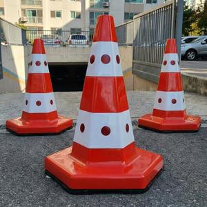 Cônes de signalisation en plastique PVC ABS de 50 cm pour avertissement (lot de 10) - Product Image 3