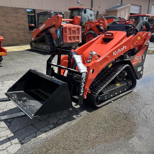 รถตักล้อยางขนาดเล็ก Kubota SCL 1000 คุณภาพดีที่สุด เครื่องยนต์ดีเซล ประสิทธิภาพสูง พร้อมจำหน่าย มาพร้อมมอเตอร์ปั๊มแท้ - Product Image 6