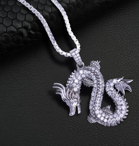 Pendentif Dragon Iced Out pour Hommes avec Moissanite Plaqué Rhodium Style Bijoux Hip Hop de Luxe - Product Image 1