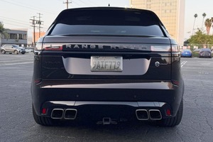 Neatly used Auto-biogra-phy Dyna-<b>mic</b> Edi-tion 542-hp Super-charged V8 - Product Image 5