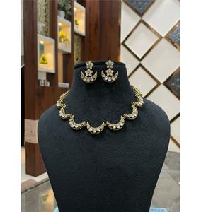 ชุดเครื่องประดับชุบทองคุณภาพพรีเมียม ประดับมอสซาไนต์ ดีไซน์คลาสสิก สำหรับงานหมั้นและงานแต่งงาน สำหรับผู้หญิง - Product Image 1