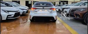 Toyota Corolla Hybrid Sedan Usata Bianca 1.8L Automatica 5 Posti Veicolo per Pendolari - Product Image 6