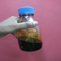 Acheter des huiles essentielles d'oud naturelles pures de qualité supérieure avec fabrication apaisante en Inde à vendre