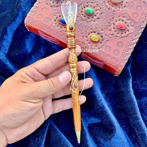 Stylo ange en cristal fabriqué à la main en gros Instrument magique de guérison en bois pour le travail énergétique Reiki Cadeaux spirituels Stylo promotionnel - Product Image 1