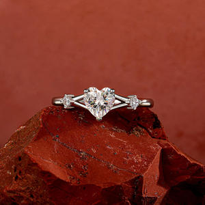 Jeulia Classic Heart Cut Split Shank Diamond Engagement <b>Ring</b> - Product Image 4