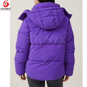 Blouson matelassé à capuche pour femme – Qualité supérieure, isolé, coupe-vent, pour l'hiver – Fournisseur pour commandes en gros - Product Image 2
