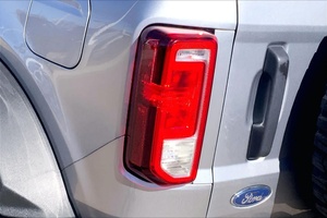 Bronco Base 4WD 2023 de Buena Calidad, SUV de 2 Puertas - Listo para Enviar - Product Image 2