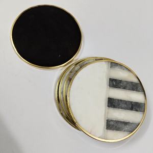 Juego de 4 Posavasos Redondos de Mármol Natural con Incrustaciones de Latón, Diseño Ecológico de Lujo, 100 mm de Diámetro, 6 mm de Grosor, para Ocasiones Especiales - Product Image 6