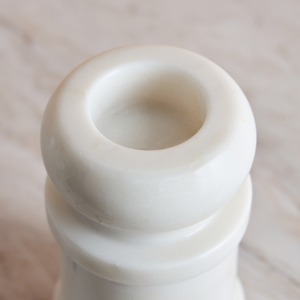 Porte-bougie en marbre blanc de qualité supérieure, élégant centre de table, accent décoratif élégant, ambiance romantique et ambiance conviviale pour la maison - Product Image 4