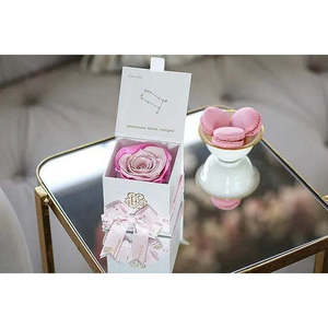Eternal Rose LEO Gift Box From the Astor Collection for Valentine's Day - Product Image 3