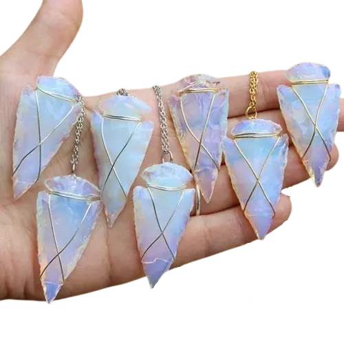 최고의 품질 Opalite 마노 Arrowhead 펜던트 판매 | Opalite arrowheads 와이어 포장 펜던트 crystalwholesaler