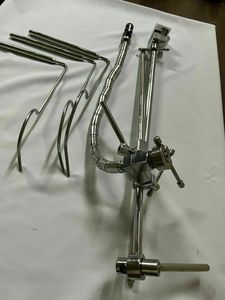 Alta Qualidade Alemão Laparoscópico Nathanson <span class=keywords><strong>Retractor</strong></span> Fígado Automatizado Bariátrica GERD 3-Arm Holder Base Instrumento Cirúrgico