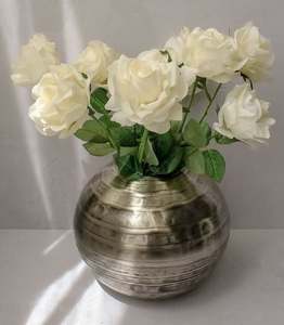 Vases décoratifs pour la maison Centre de table Pot de fleurs Chambre à coucher Coins latéraux Décoration de mariage (Ensemble de 3) - Product Image 5