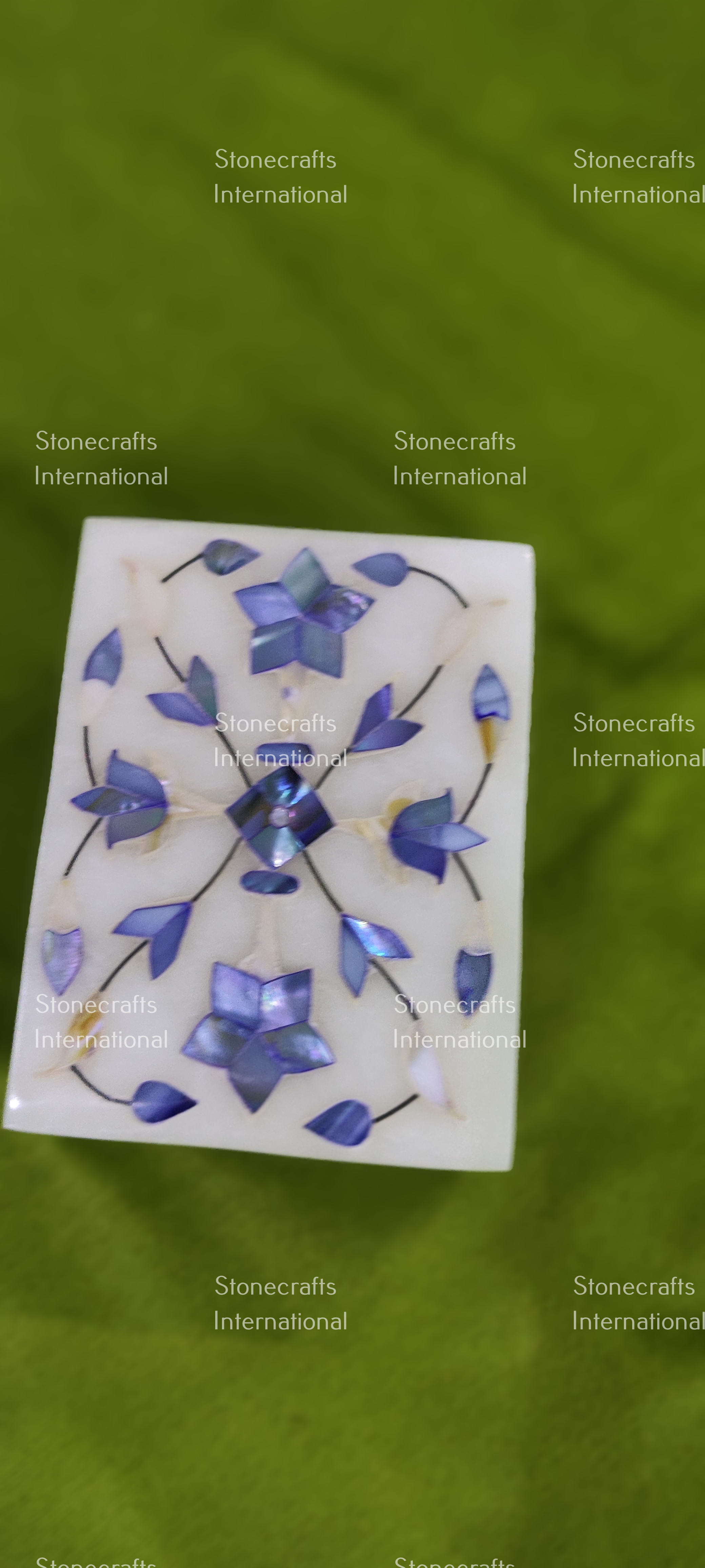 Comme indiqué dans l'image