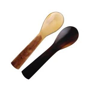 Cuchara hecha de cuerno de búfalo/buey Cuchara de cuerno ecológica natural por Artesanías de media luna - Product Image 2