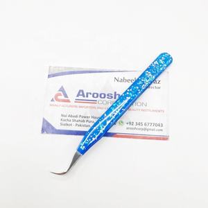 Pince à épiler professionnelle d'extension de cils en acier inoxydable de haute qualité Type de courbe noire pointe pointue durable Aroosh Corp personnalisé - Product Image 6