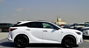 Modèle 2024 Lexus RX500H F-Sport 3 SUV Turbo 2.4L AWD d'Occasion Conduite à Droite/Gauche Véhicule pour Vente et Import en Europe - Product Image 3