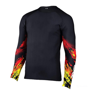 Rash Guard à manches longues personnalisé pour hommes MMA sublimé - Product Image 2