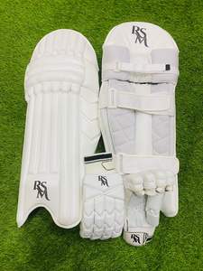 Suministros de grillo RSM, protector de piernas, COLOR blanco y negro - Product Image 6