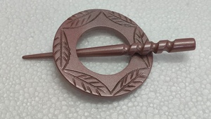 Hand-Carved Engraved Wooden <b>Shawl</b> <b>Pin</b> Metallic Finish Decorative Scarf Fastener <b>for</b> Knitted <b>Shawls</b> Cardigans Reusable Design - Product Image 2