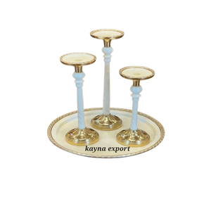 Support de bougie en aluminium de conception européenne, finition or blanc, artisanat, écologique, forme personnalisable, décoration d'intérieur - Product Image 1