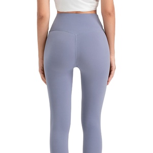 Compra al por mayor mallas de compresión para mujer pantalones de yoga desnuda de cintura alta para levantar glúteos mallas deportivas elásticas 2025 - Product Image 1