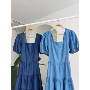 Vestido de Tencel con Cuello Cuadrado y Detalle de Ribete 2883, Cintura Natural, Transpirable - Product Image 1