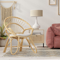 Vietnamesisches Handgefertigtes Modernes Umweltfreundliches Rattan-Tisch-und-Stuhl-Set für Innen- und Außenbereich mit Natürlicher Korbgeflecht-Ästhetik