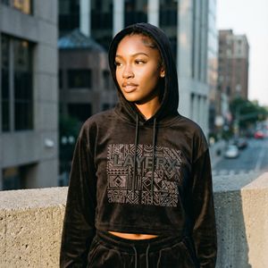 Sweat à capuche personnalisé pour femme en velours épais uni, imprimé, style Y2K, respirant, écologique, à séchage rapide, avec pantalon large à jambes larges - Product Image 5