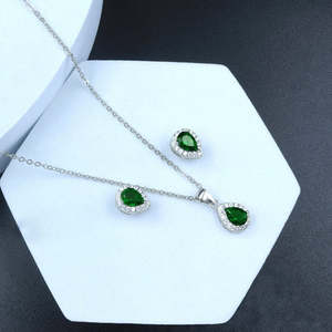 Juego de Joyería Zarkan Verde Plateado con Diseño de Gota de Agua en Oro para Regalo de Boda, con Base de Cobre, Perlas, Diamantes y Circonitas Geométricas - Product Image 3