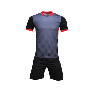 Camiseta de fútbol con impresión digital por sublimación completa personalizada, conjunto de uniforme con nombre de equipo para jugadores de fútbol - Product Image 4