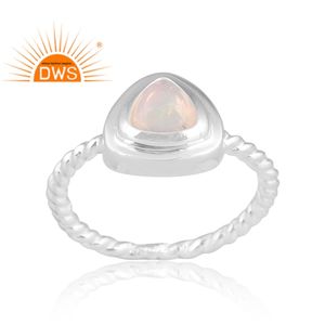 Bague en argent sterling avec opale éthiopienne naturelle, design incroyable, bijoux personnalisés pour femmes, cadeau pour elle, fabricant de bijoux indien - Product Image 1