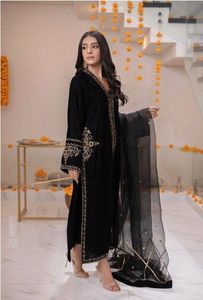 Elegant-Designer Velvet Long Kurta Pant Dupatta Crystal Glass Beads Perles Embellissement Dentelle Naturelle Party-Wear for 2025 - Product Image 2