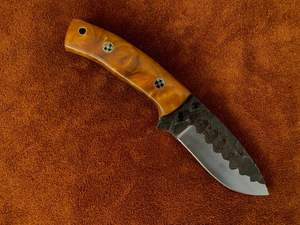 Couteau de chasse Skinner personnalisable fait à la main lame en acier à haute teneur en carbone avec poignée en résine qualité de bricolage industriel extérieur disponible. - Product Image 4