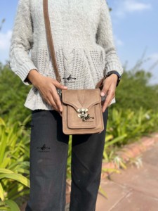 Neuzugang westliches Muster echtes Leder handgefertigte Handtaschen Einkaufstasche <span class=keywords><strong>l</strong></span>ässig stilvoll heiß begehrte Lederhandtasche - Product Image 3